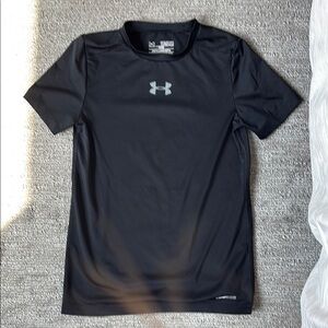3/$15 Boys Under Armour Black Performance Short Sleeve Tee